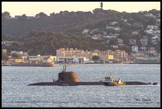 Click image for larger version  Name:	album-french-navys-2nd-suffren-class-nuclear-powered-attack-v0-4vahiexpf0kb1.jpg Views:	0 Size:	51.3 KB ID:	189583
