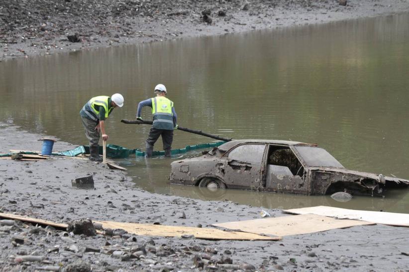 Click image for larger version

Name:	cortina1.jpg
Views:	0
Size:	74.2 KB
ID:	191637