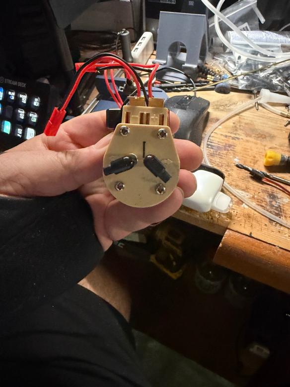 Click image for larger version

Name:	IMG_0307.jpg
Views:	0
Size:	57.9 KB
ID:	192400