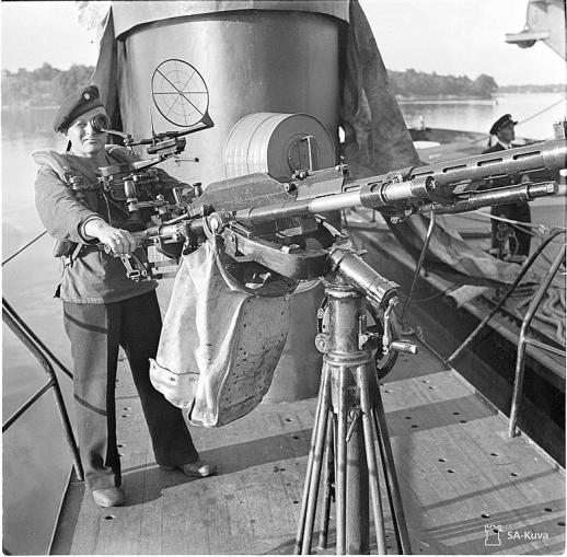 Click image for larger version

Name:	finnish-submarine-vesikko-with-madsen-20mm-cannon-19-july-1941-sa-kuva-80467.jpg
Views:	0
Size:	57.8 KB
ID:	192453