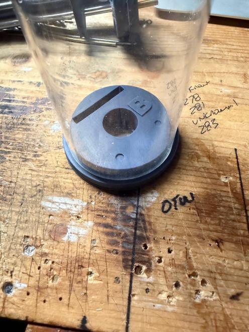 Click image for larger version

Name:	Unknown.jpg
Views:	0
Size:	65.2 KB
ID:	192642