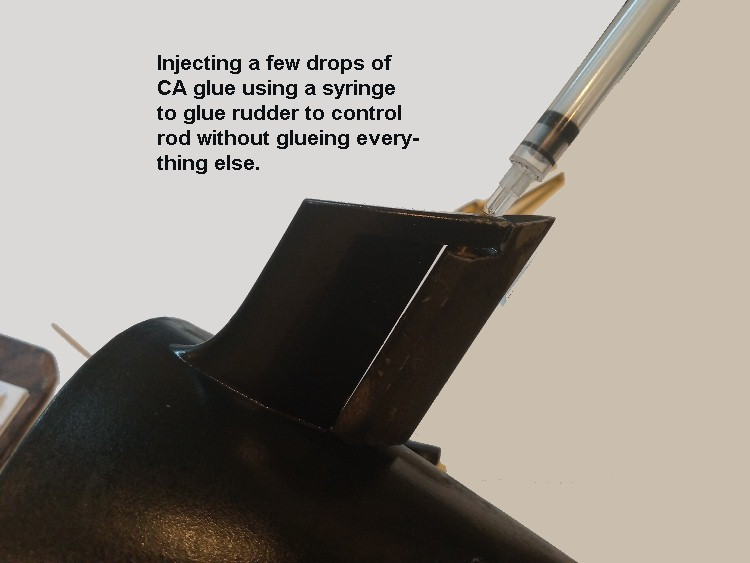 Click image for larger version  Name:	Stern plane glue 2.jpg Views:	0 Size:	60.5 KB ID:	193483