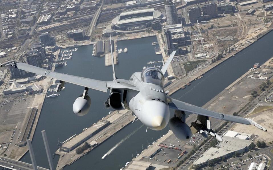 Click image for larger version

Name:	fa18raaf2.jpg
Views:	1
Size:	98.7 KB
ID:	67328