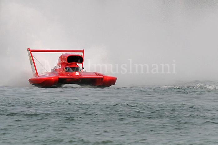 Click image for larger version

Name:	4122070415_84f7cb85ef_o.jpg
Views:	1
Size:	31.9 KB
ID:	58705