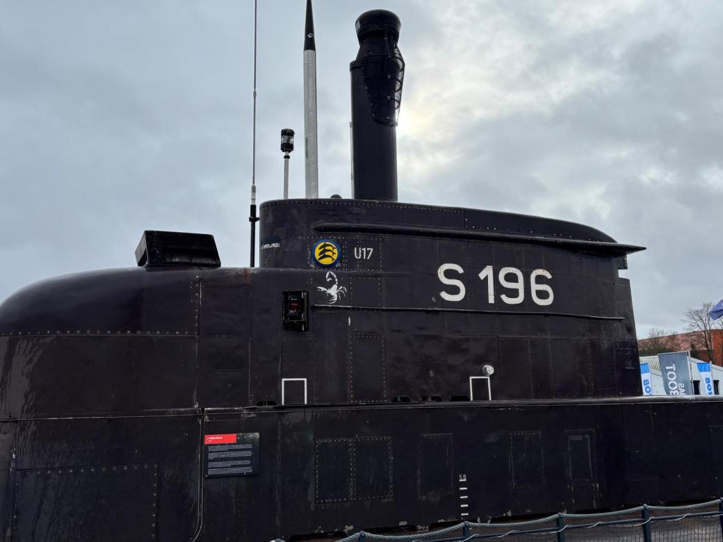 Click image for larger version

Name:	U17-37.jpg
Views:	31
Size:	67.9 KB
ID:	193776