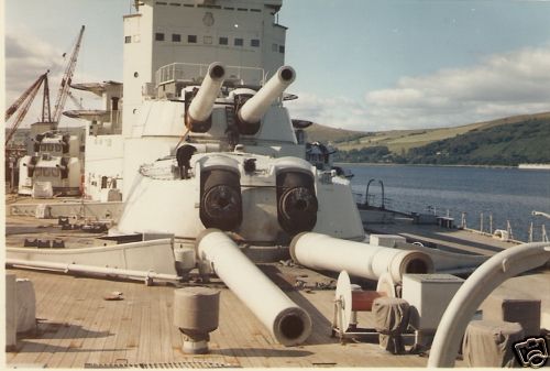 Click image for larger version

Name:	Vanguards guns.jpg
Views:	1
Size:	32.9 KB
ID:	61158