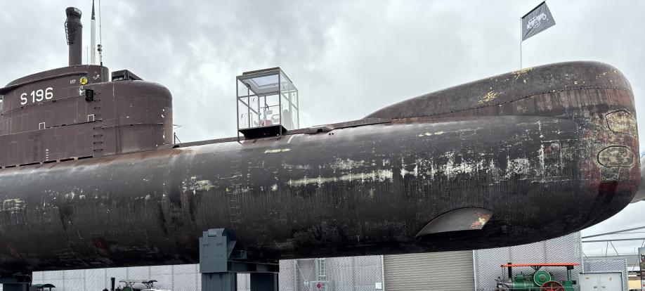 Click image for larger version

Name:	U17-40.jpg
Views:	5
Size:	59.3 KB
ID:	193799