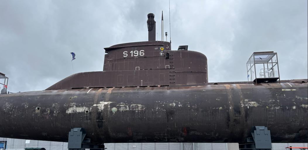 Click image for larger version

Name:	U17-42.jpg
Views:	5
Size:	61.7 KB
ID:	193800