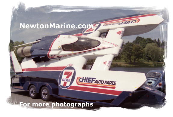 Click image for larger version

Name:	1986_U-711_7-Eleven_Hull_8410_SG710C.jpg
Views:	1
Size:	40.5 KB
ID:	67718