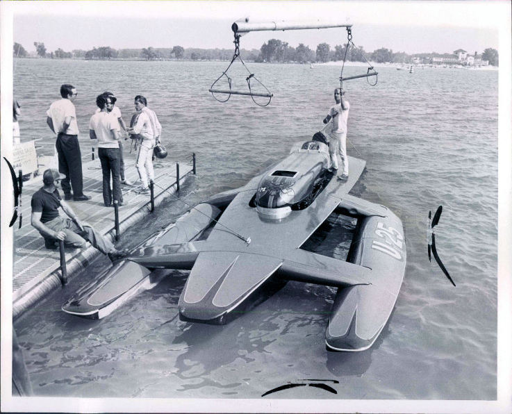 Click image for larger version

Name:	Pride of paynpak.jpg
Views:	1
Size:	91.1 KB
ID:	67400