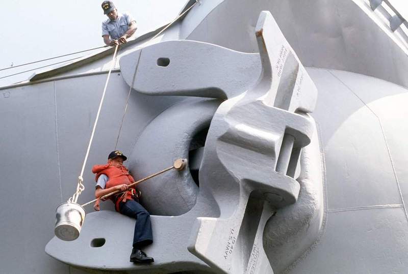 Click image for larger version

Name:	Iowa anchor.jpg
Views:	1
Size:	37.4 KB
ID:	61027