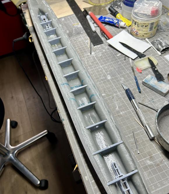 Click image for larger version

Name:	U1-165.jpg
Views:	43
Size:	72.5 KB
ID:	194390