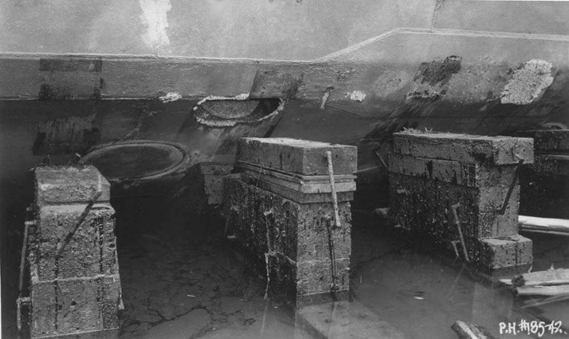 Click image for larger version

Name:	Plunger keel Blocks.jpg
Views:	1
Size:	94.6 KB
ID:	76212