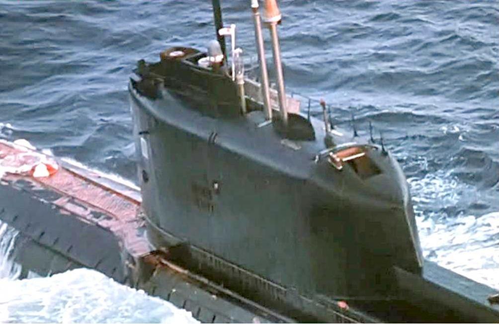 Click image for larger version

Name:	Sail top.jpg
Views:	1
Size:	79.6 KB
ID:	73429
