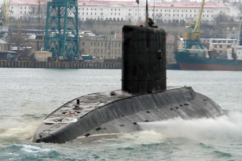 Click image for larger version

Name:	Alrosa underway.jpg
Views:	1
Size:	51.1 KB
ID:	66359
