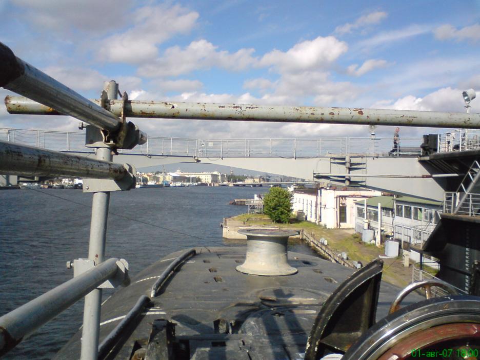 Click image for larger version

Name:	Lada sail top.jpg
Views:	1
Size:	92.1 KB
ID:	76157