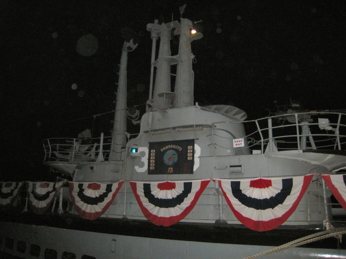 Click image for larger version

Name:	pampanito at night.jpg
Views:	1
Size:	93.2 KB
ID:	73259