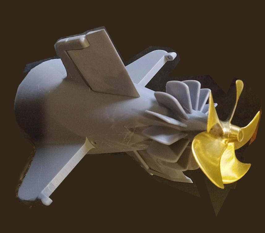Click image for larger version  Name:	runbis prop stern.jpg Views:	0 Size:	39.4 KB ID:	196058